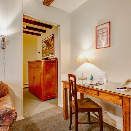 Inn & Santa Fe