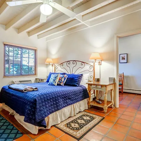 Inn & Santa Fe
