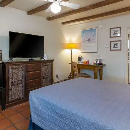 & Inn Santa Fe