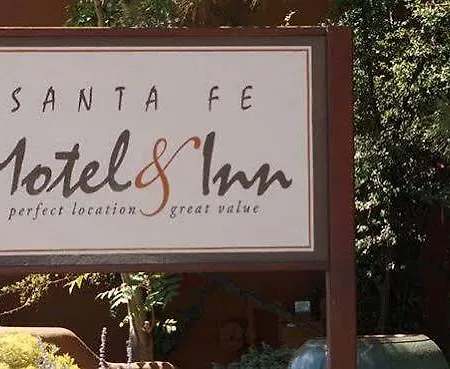 & Santa Fe