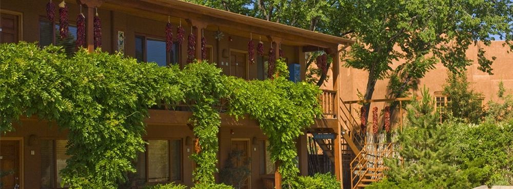 Inn & 3*