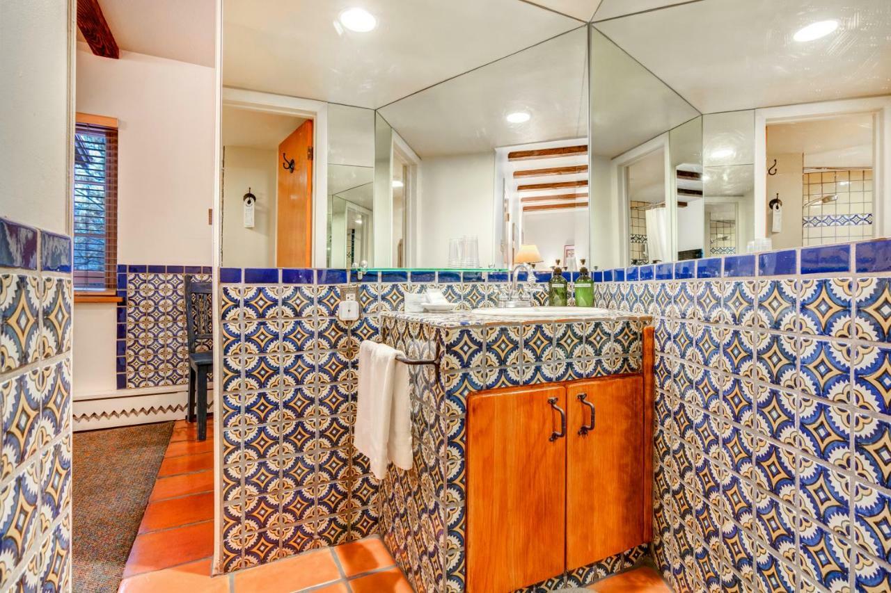 Mini-hôtel & Santa Fé