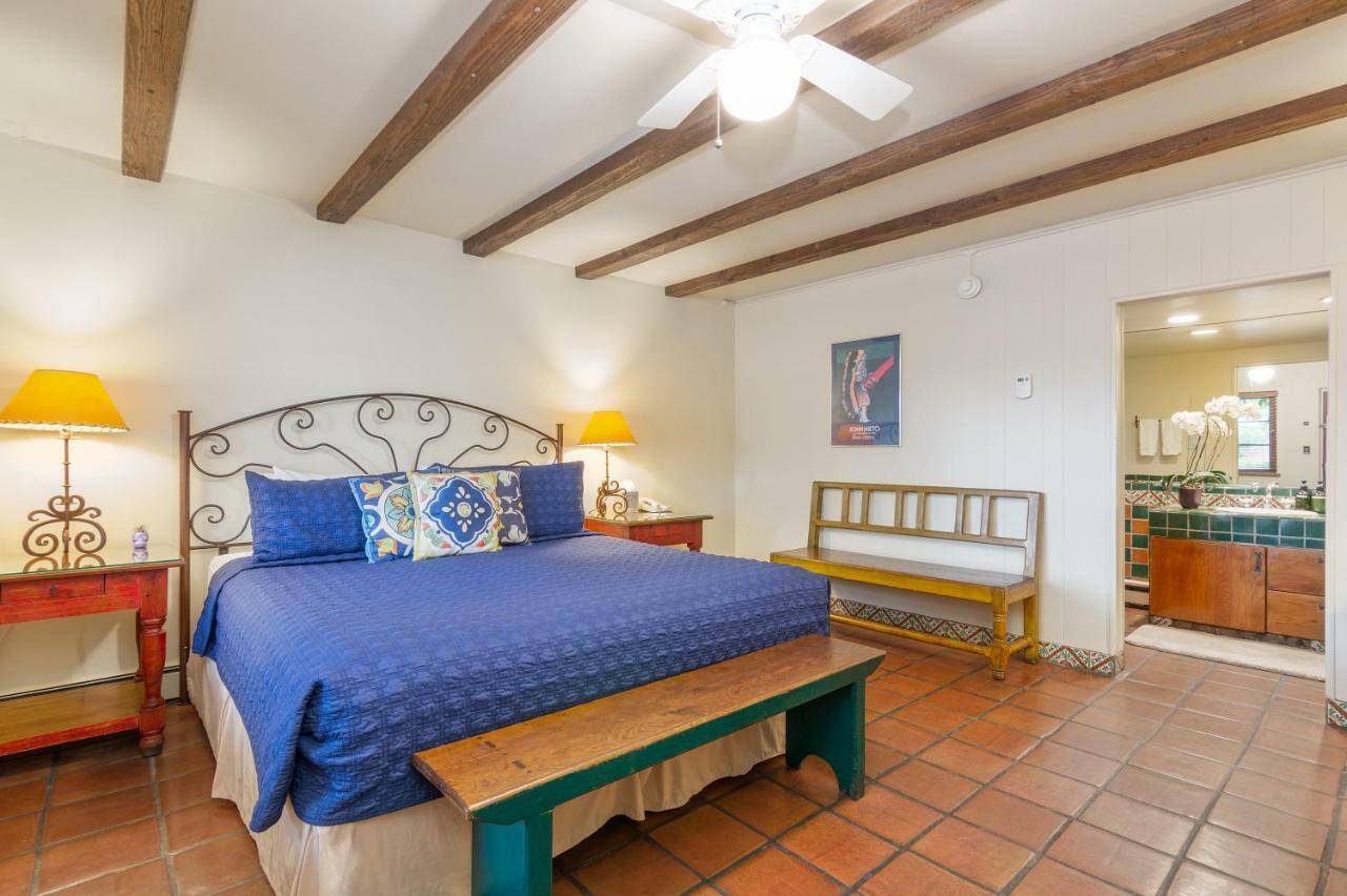 Mini-hôtel & Santa Fé